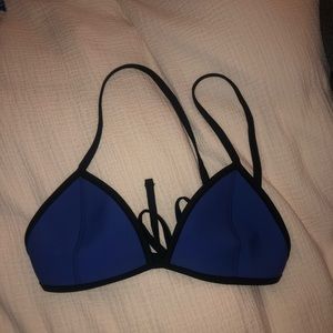 royal blue triangl bikini top.